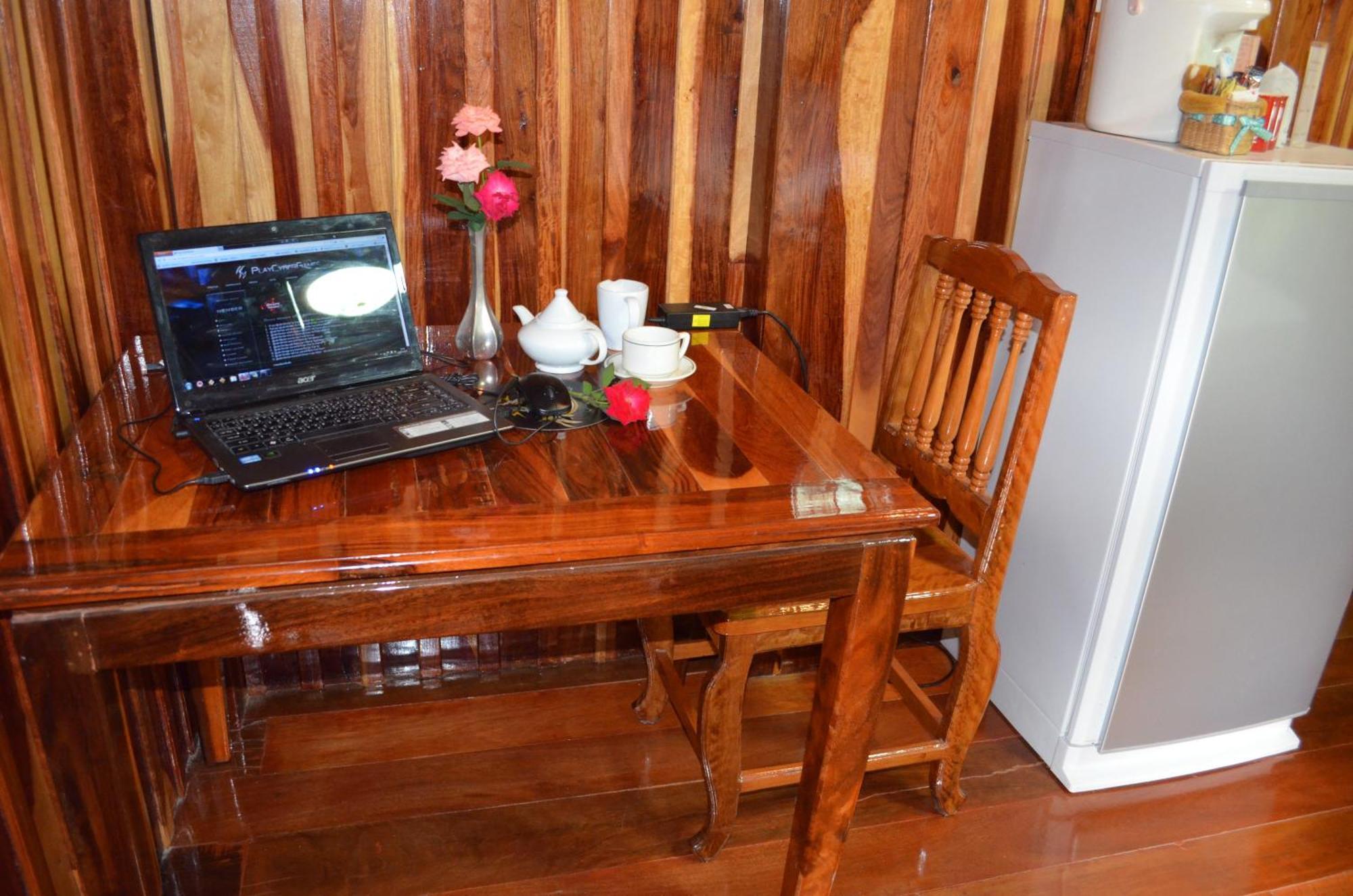 Home Stay Stc Bed And Breakfast Udon Thani Esterno foto